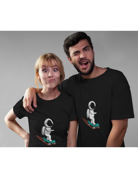 Camiseta Skateboarder Negra Unisex