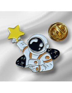 Pin Astronauta Con Estrellita